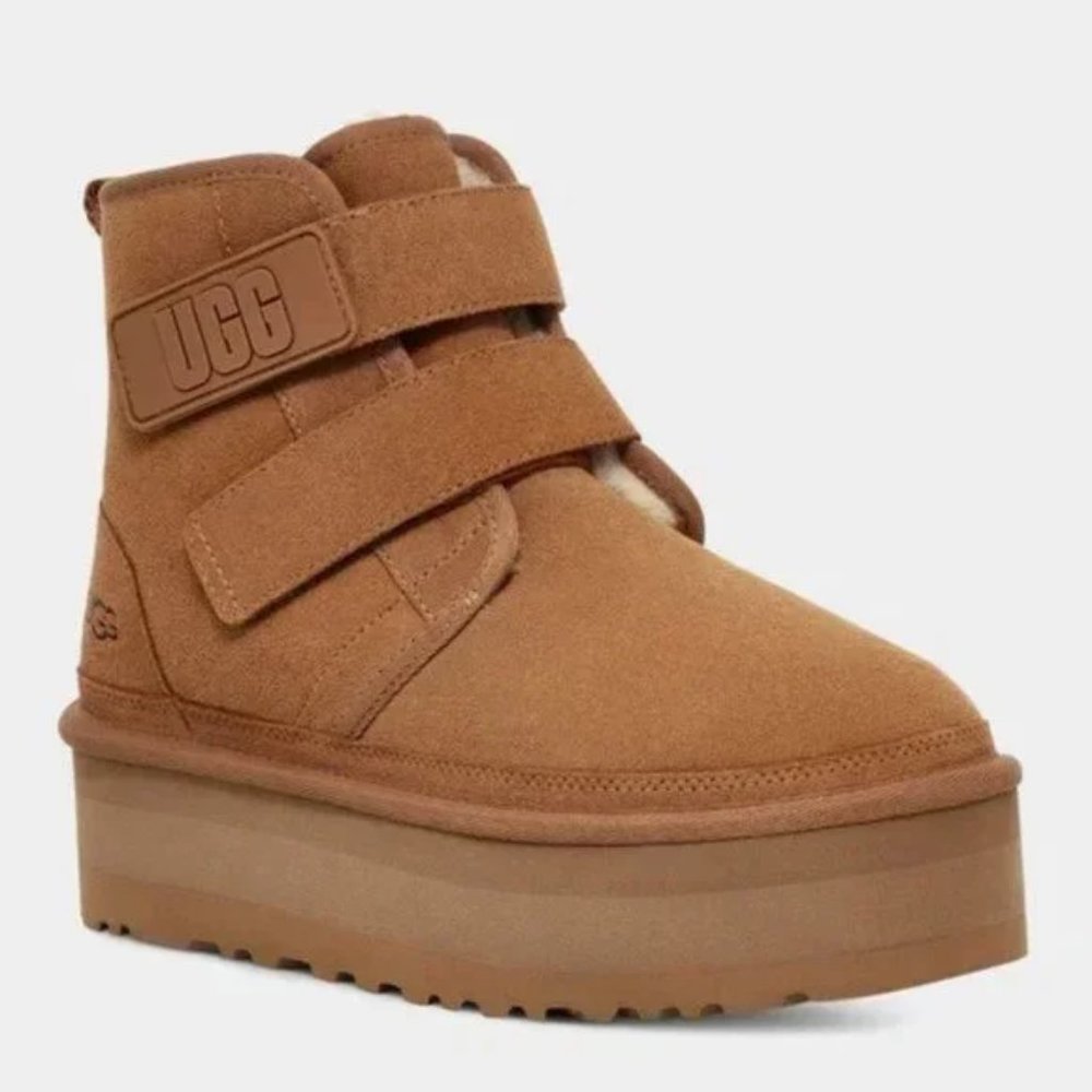 UGG Women's Neumel Platform Boot - Picture 8 of 12